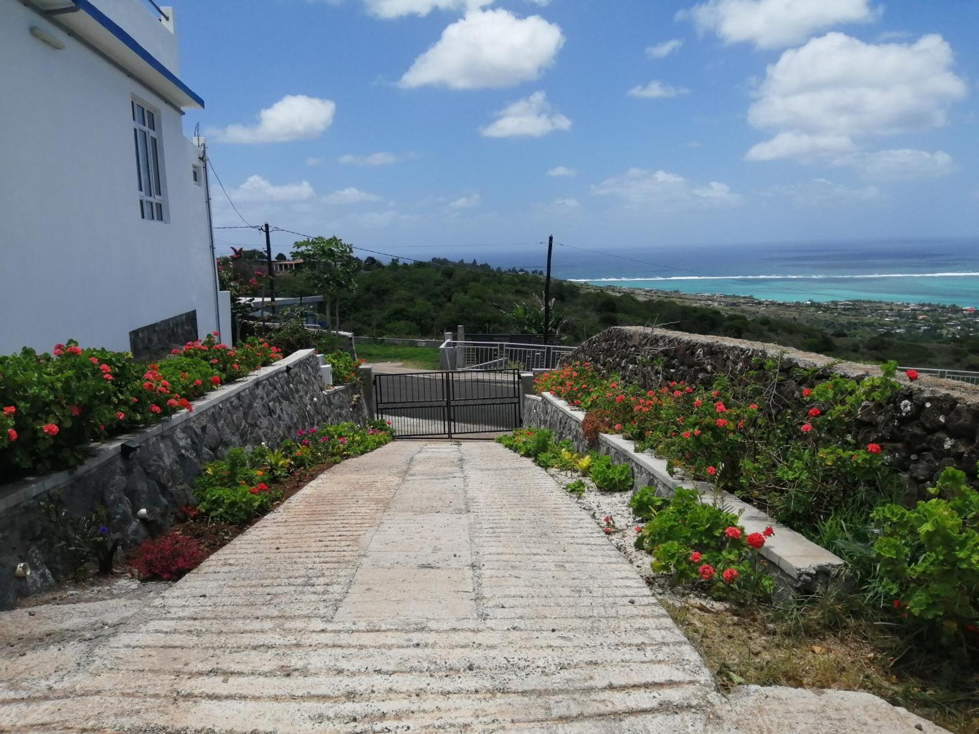 O Bercail Du Sud-Hibiscus Chez Jeannette Villa Saint Gabriel Buitenkant foto